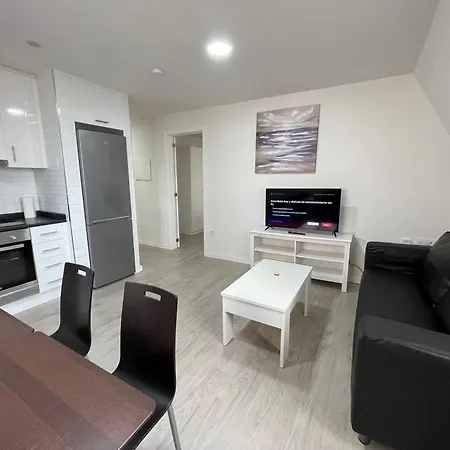 Centro Rua Ostras 4pax Completo Διαμέρισμα *