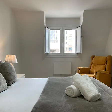 Centro Rua Ostras 4pax Completo Διαμέρισμα *